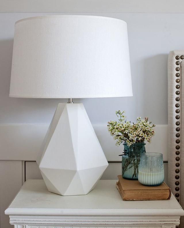 Best Luxury Table Lamps for Living Room